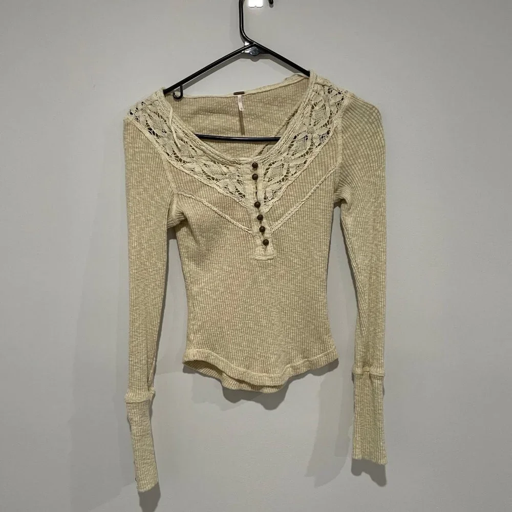 Free People Women's Cream Woman Long Sleeve Top Size XS